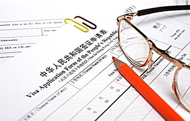 How to fill out an application for a visa to China