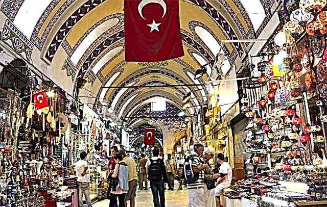 Faedah Membeli-belah di Turki