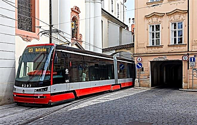 كيف تعمل وسائل النقل العام في براغ