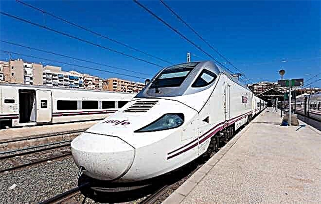 What is the best way to get from Barcelona to Marseille