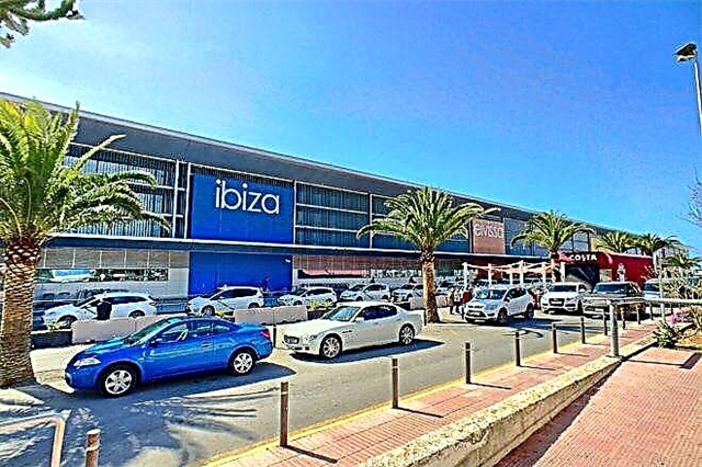 Ibiza Airport - the main air harbor of the Balearic Islands