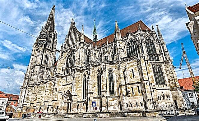 كاتدرائية ريغنسبورغ - تحفة من الطراز القوطي الألماني